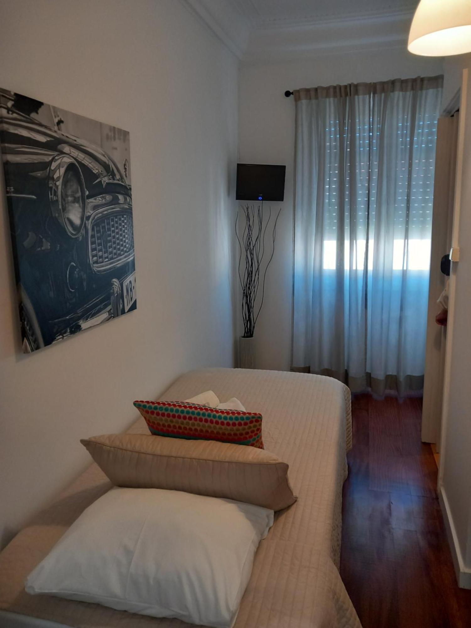 Guest House Guerra Junqueiro Lisboa Dış mekan fotoğraf